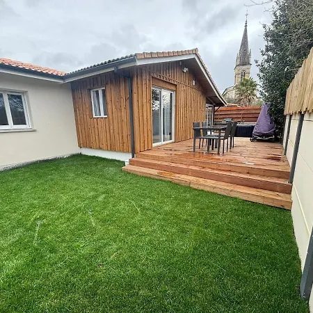 Semesterbostad Maison Rose *